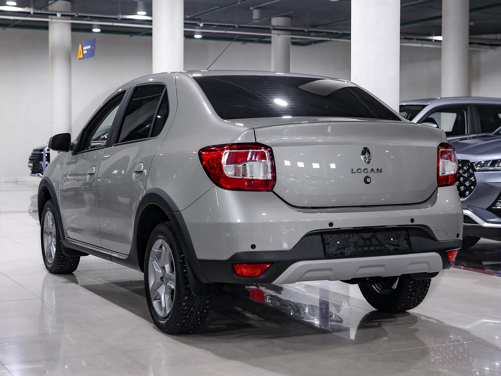 Купить Logan с пробегом