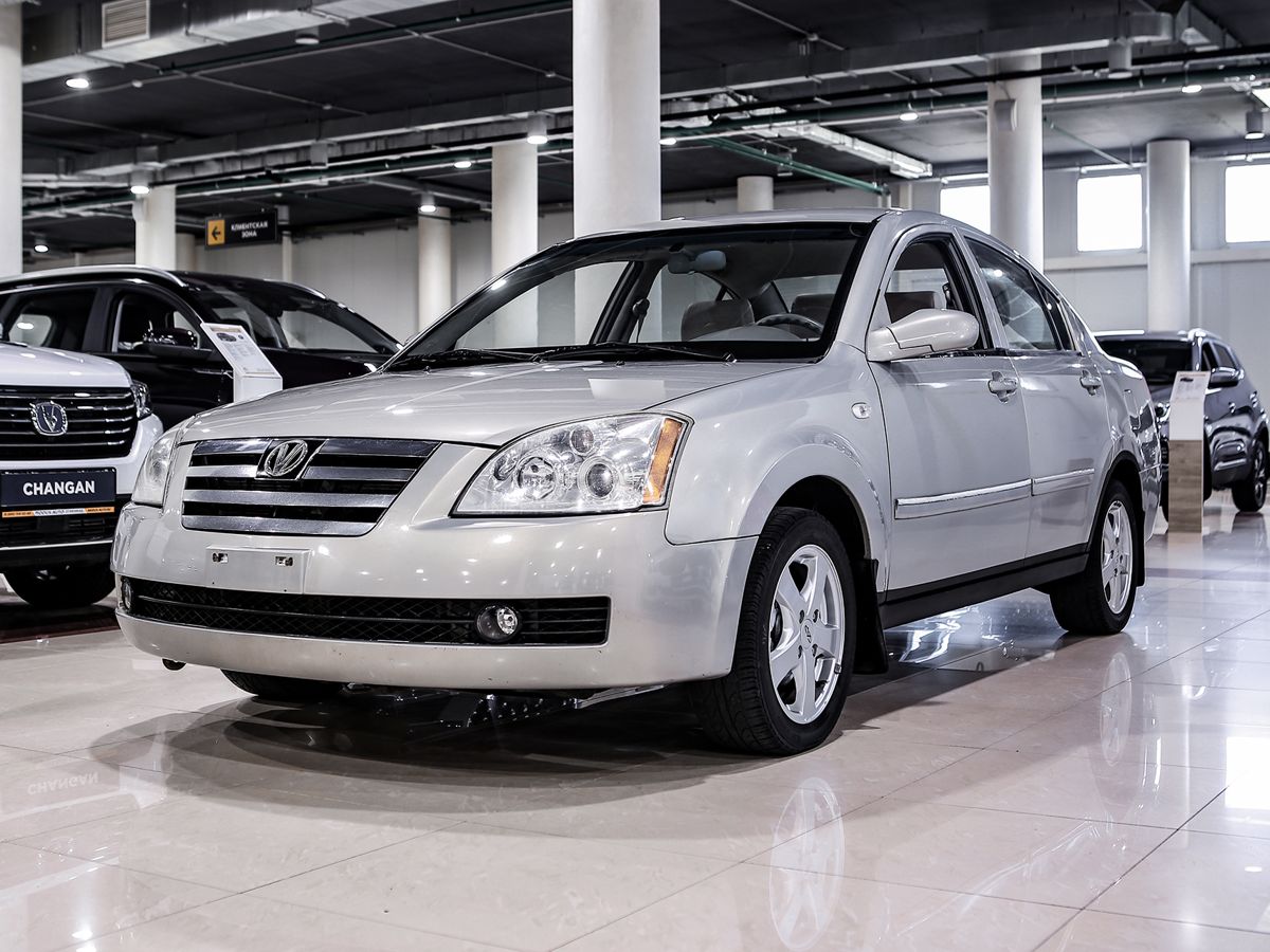 Купить Estina с пробегом